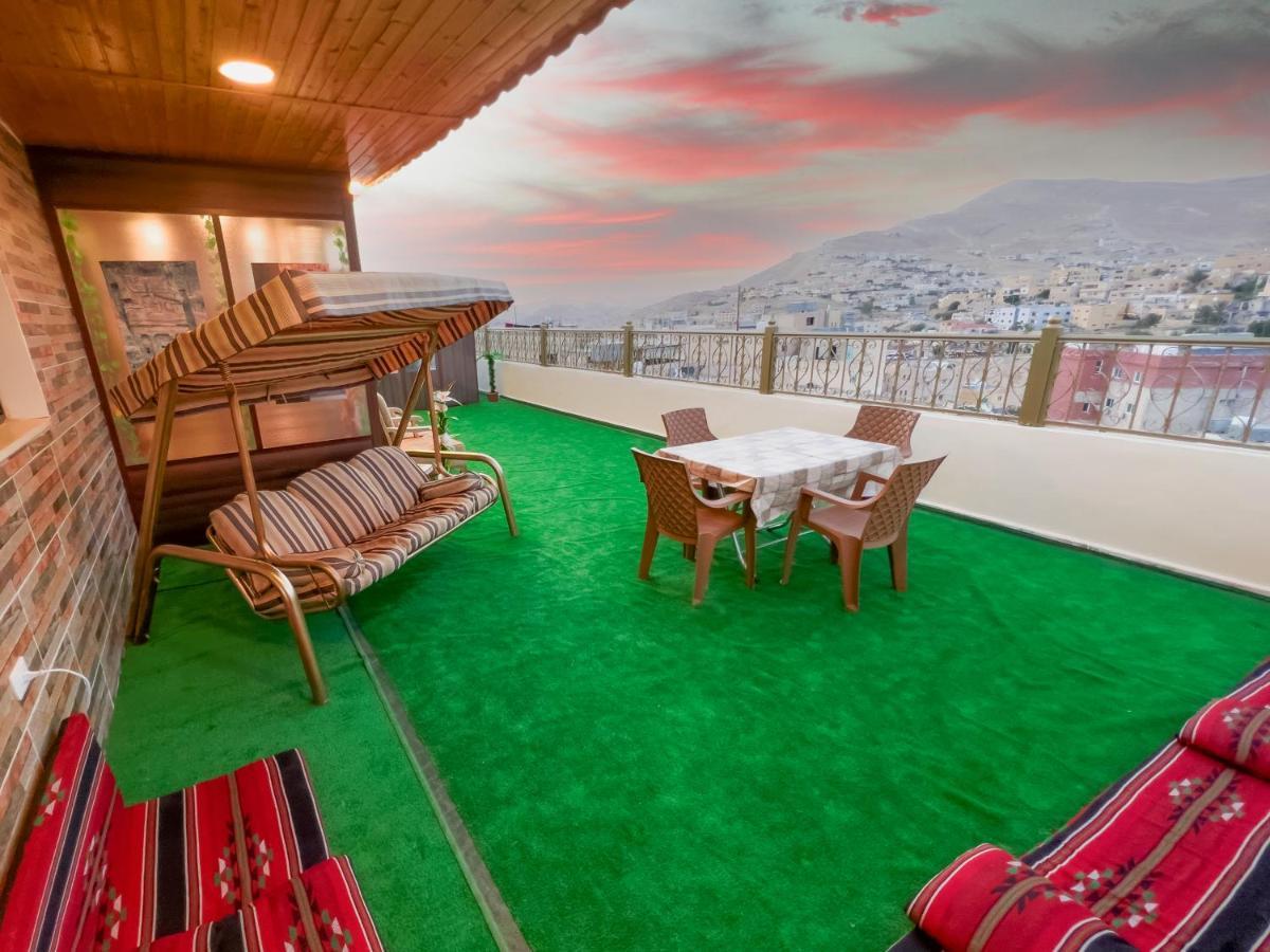 Petra Royal House Apartment Wadi Musa Exterior photo