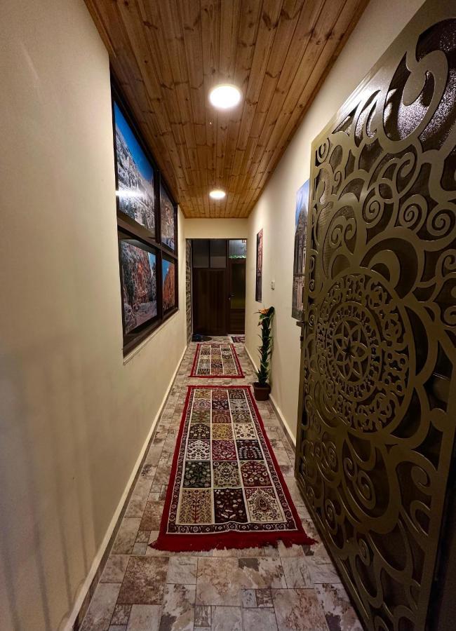 Petra Royal House Apartment Wadi Musa Exterior photo